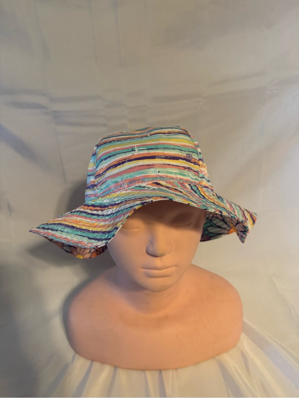 Skin Pastel Multistripe Kids Bucket Hat